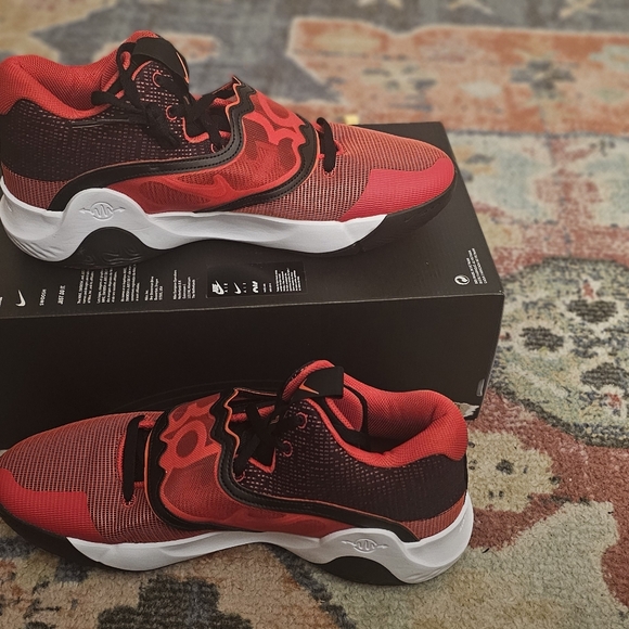 New Nike kd Trey 5 x men ball sneakers Size  15 Top - Picture 2 of 6